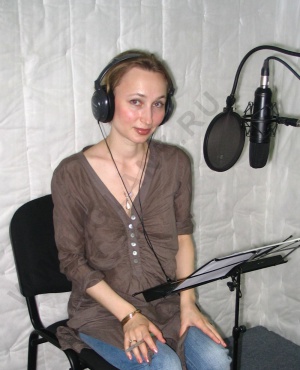 Olga Zvereva at mic.jpg
